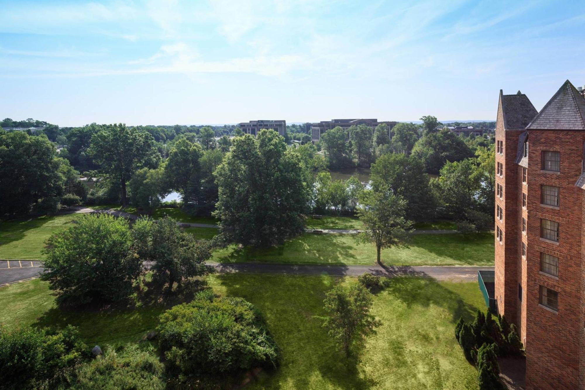 Sheraton Parsippany Hotel Bagian luar foto